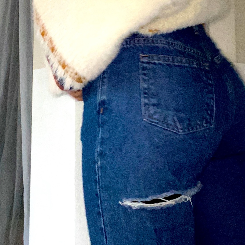 Vintage Liz Claiborne distressed mom jean